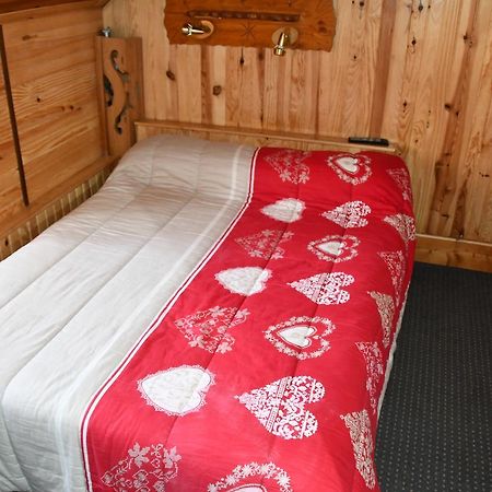 Hotel Le Terminus Le Bourg-dʼOisans エクステリア 写真