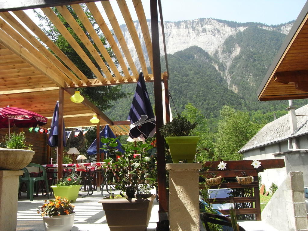 Hotel Le Terminus Le Bourg-dʼOisans エクステリア 写真