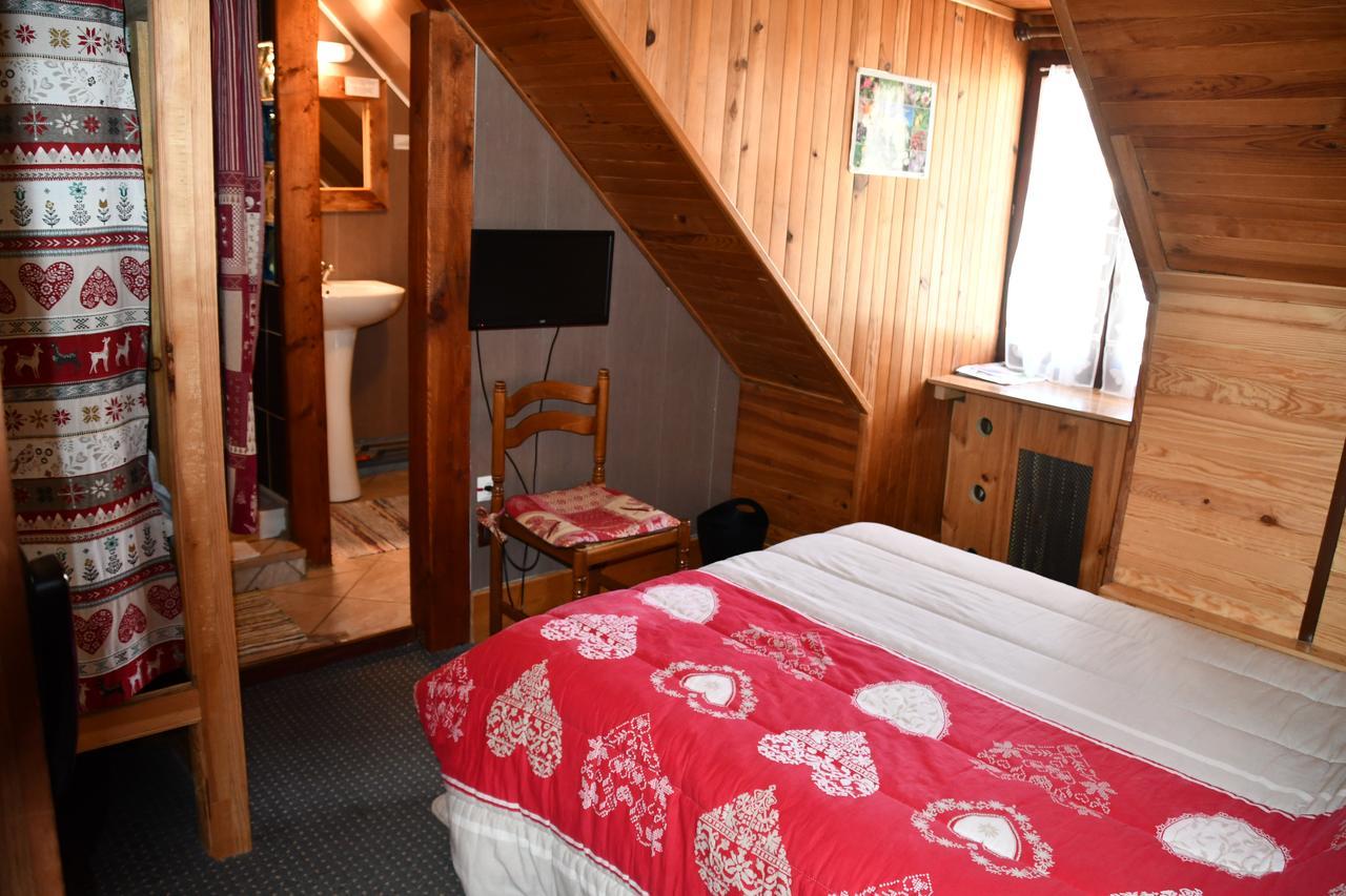 Hotel Le Terminus Le Bourg-dʼOisans エクステリア 写真